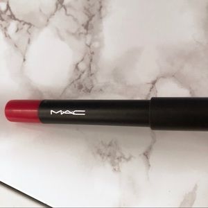 MAC Velvetease Lip Pencil